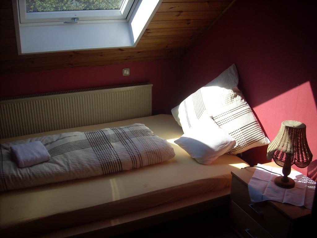 Ferienwohnung Lahntal/Taunus Huttenberg Экстерьер фото